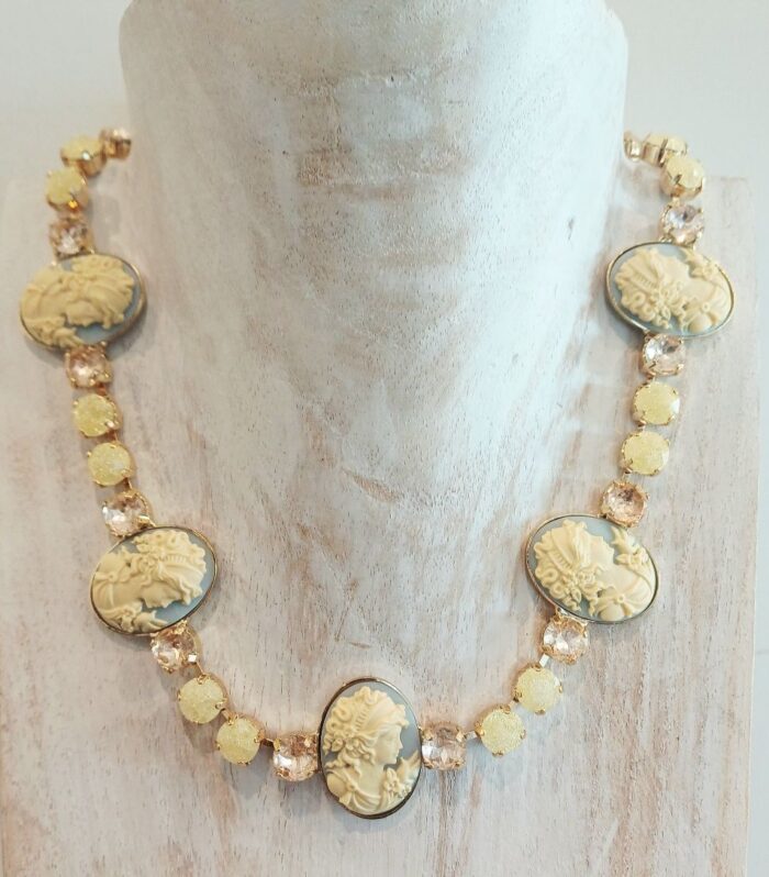 Sissi Necklace * LIMITED EDITION *